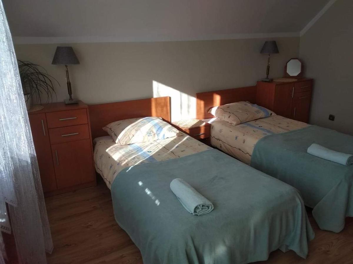 Pokoje Goscinne U Gochy Ustrzyki Dolne Dış mekan fotoğraf